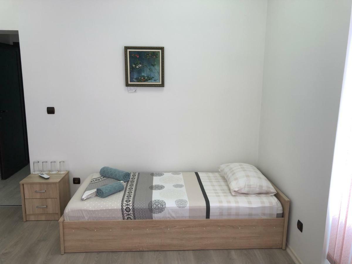 Guest Rooms Opera Plovdiv Bagian luar foto