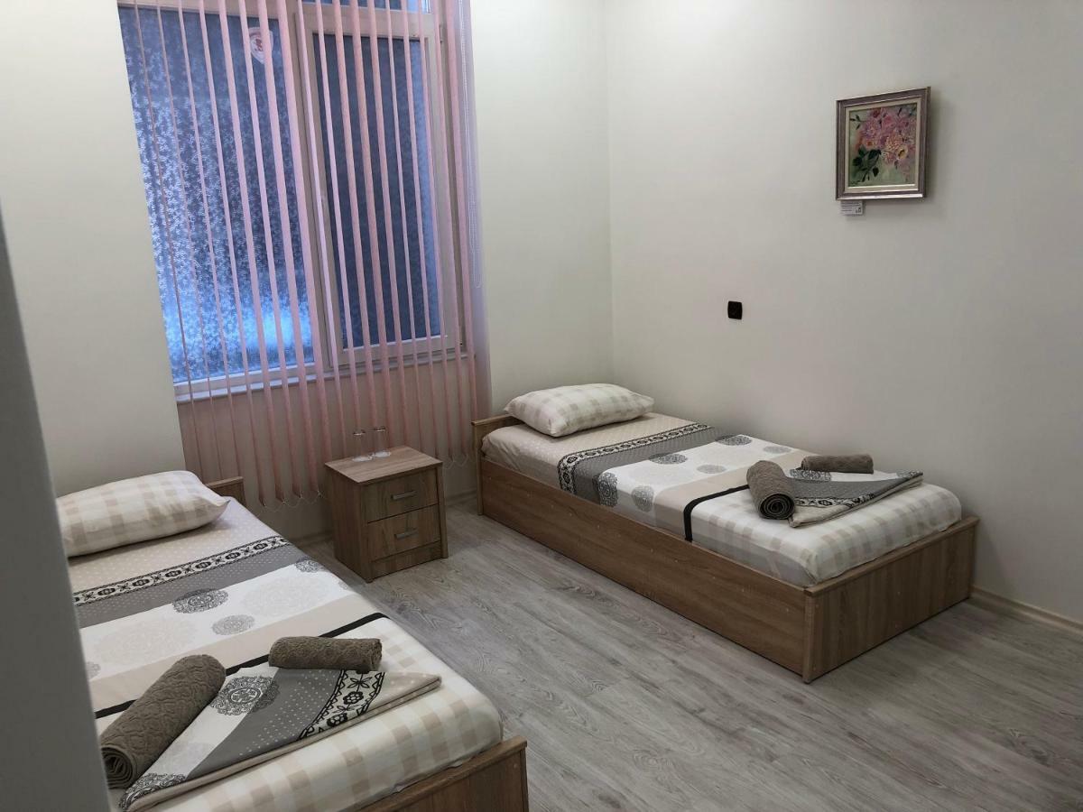 Guest Rooms Opera Plovdiv Bagian luar foto