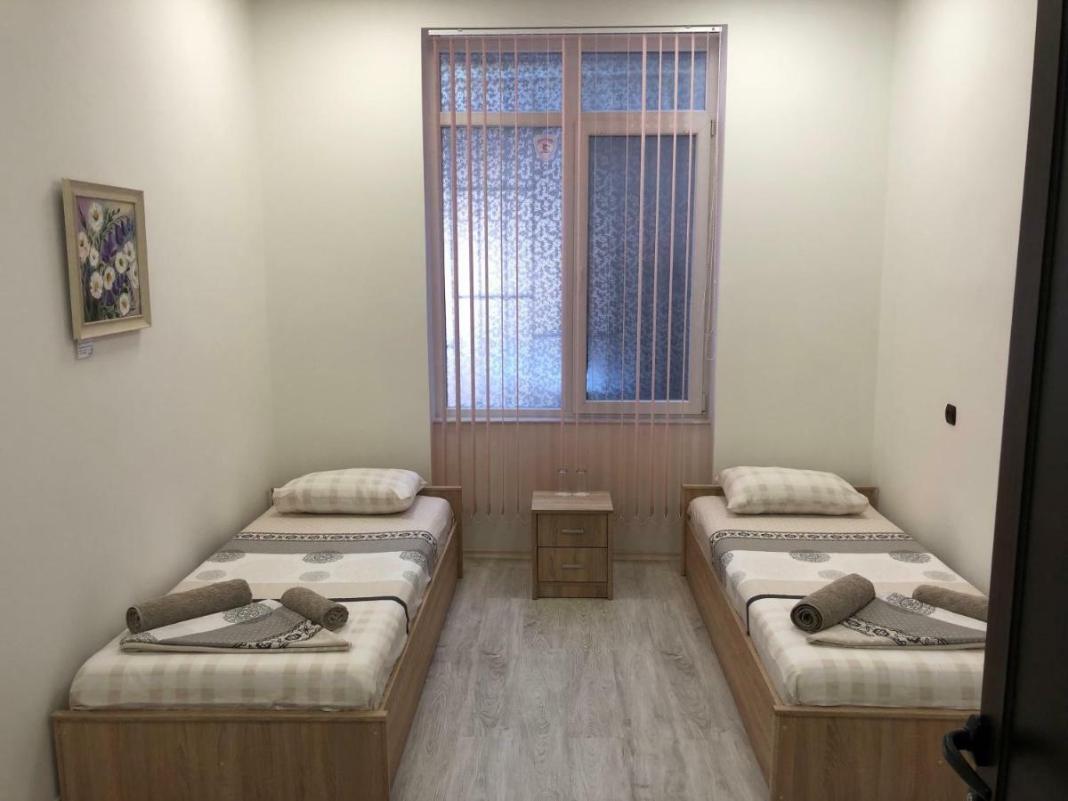 Guest Rooms Opera Plovdiv Bagian luar foto