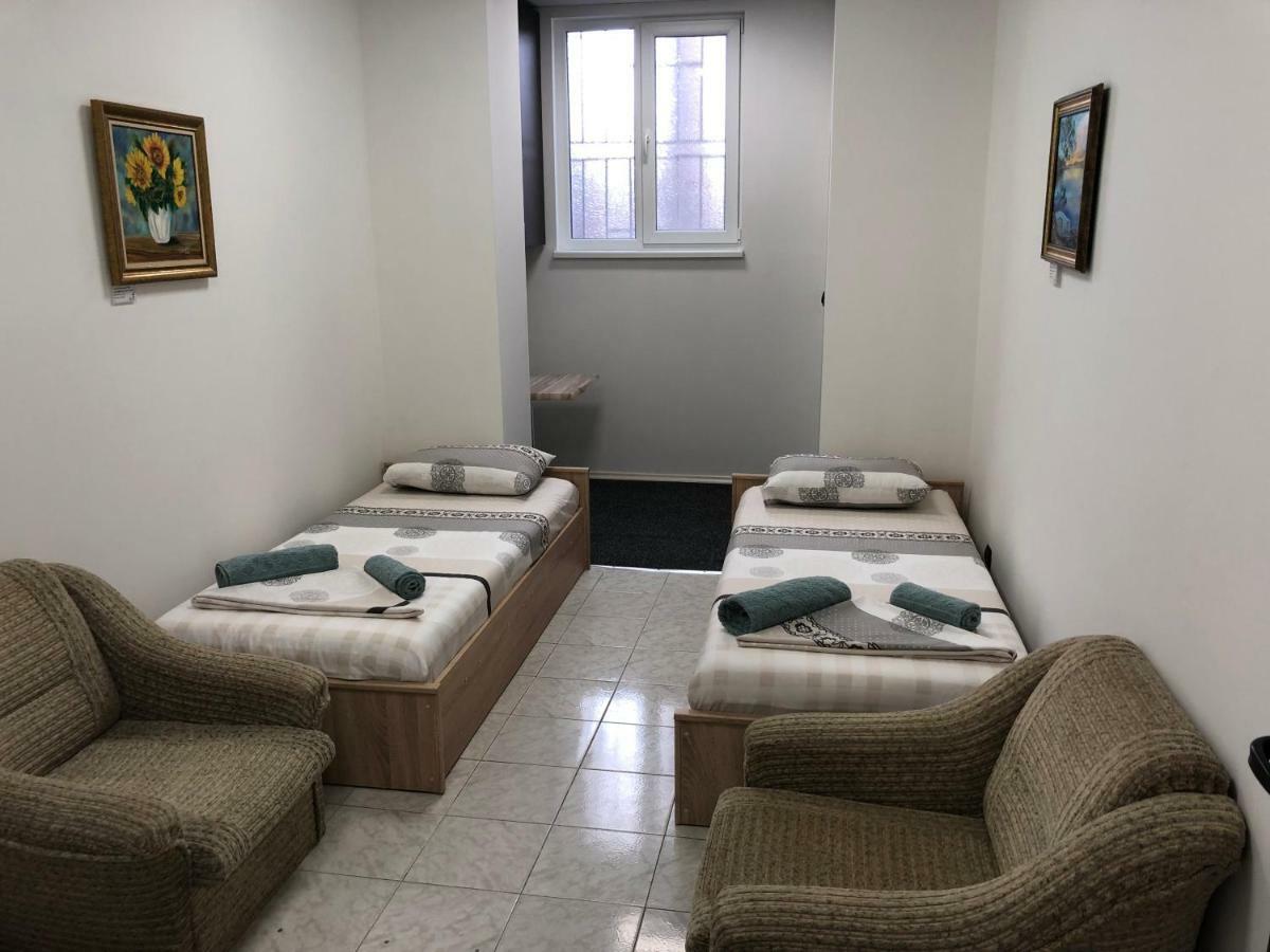 Guest Rooms Opera Plovdiv Bagian luar foto