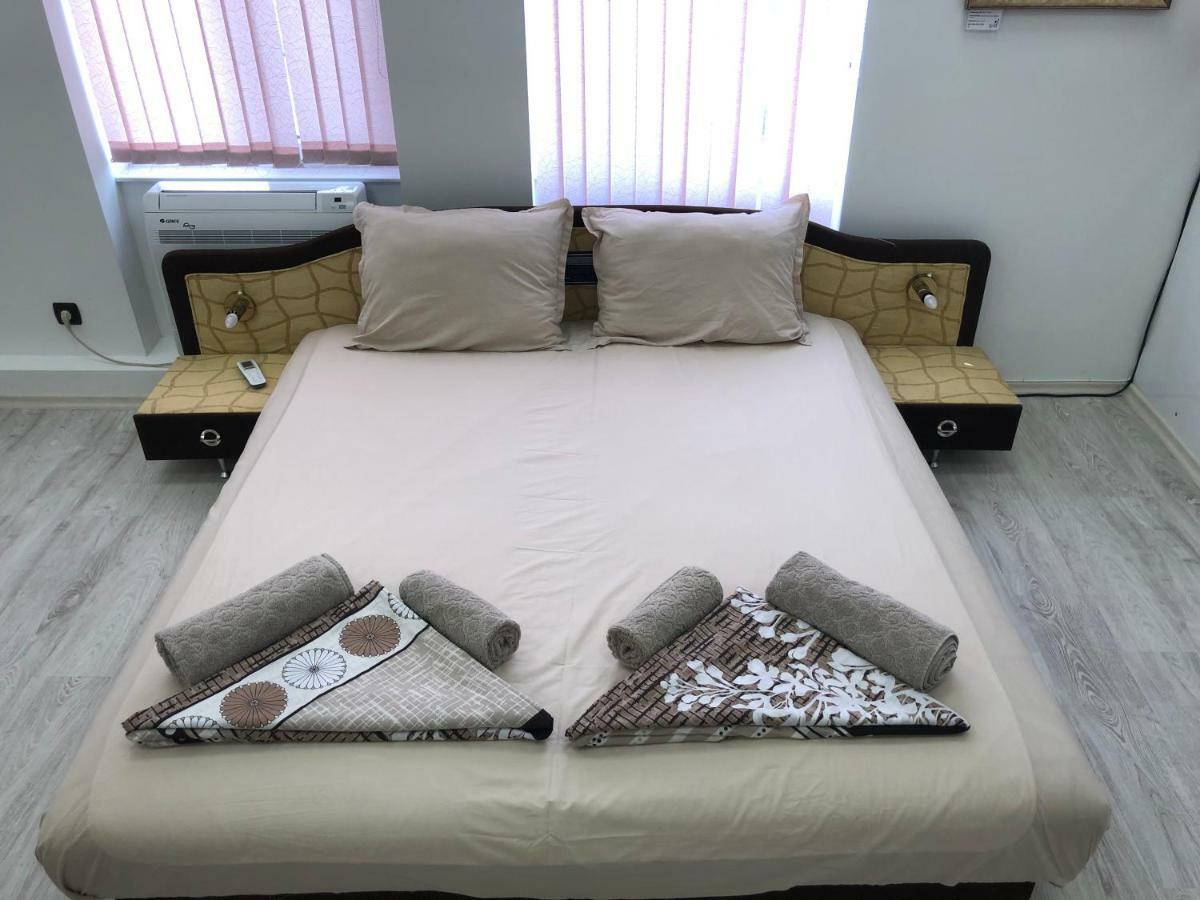 Guest Rooms Opera Plovdiv Bagian luar foto