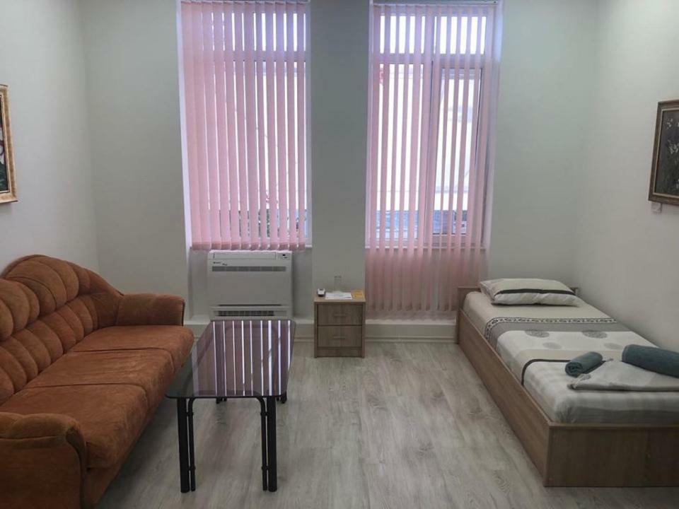Guest Rooms Opera Plovdiv Bagian luar foto